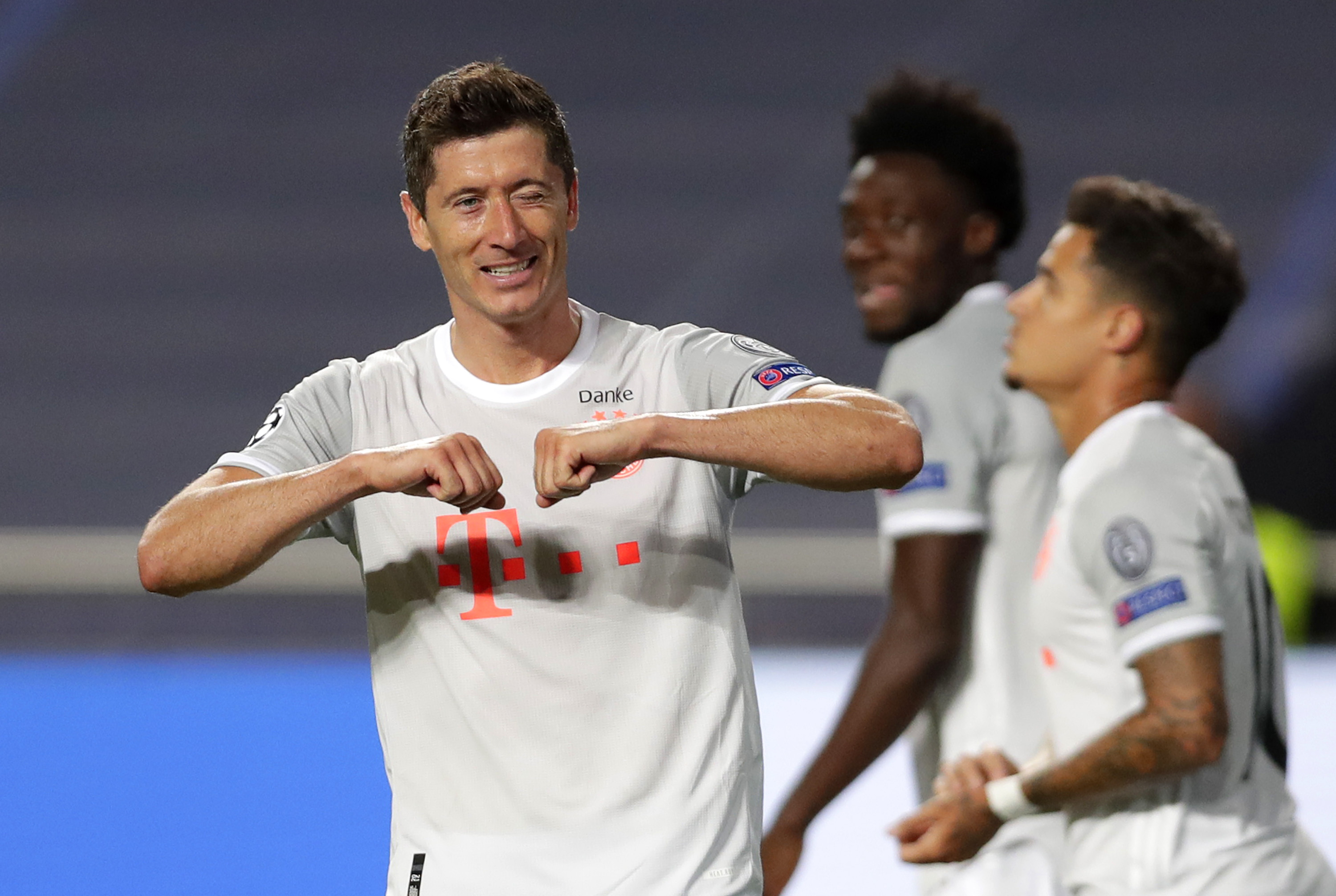 米乐登录-包含里昂国际比赛日豪取连胜山东男篮国际比赛日豪取连胜，现场解说直呼：底特律活塞清晨官宣签约的词条