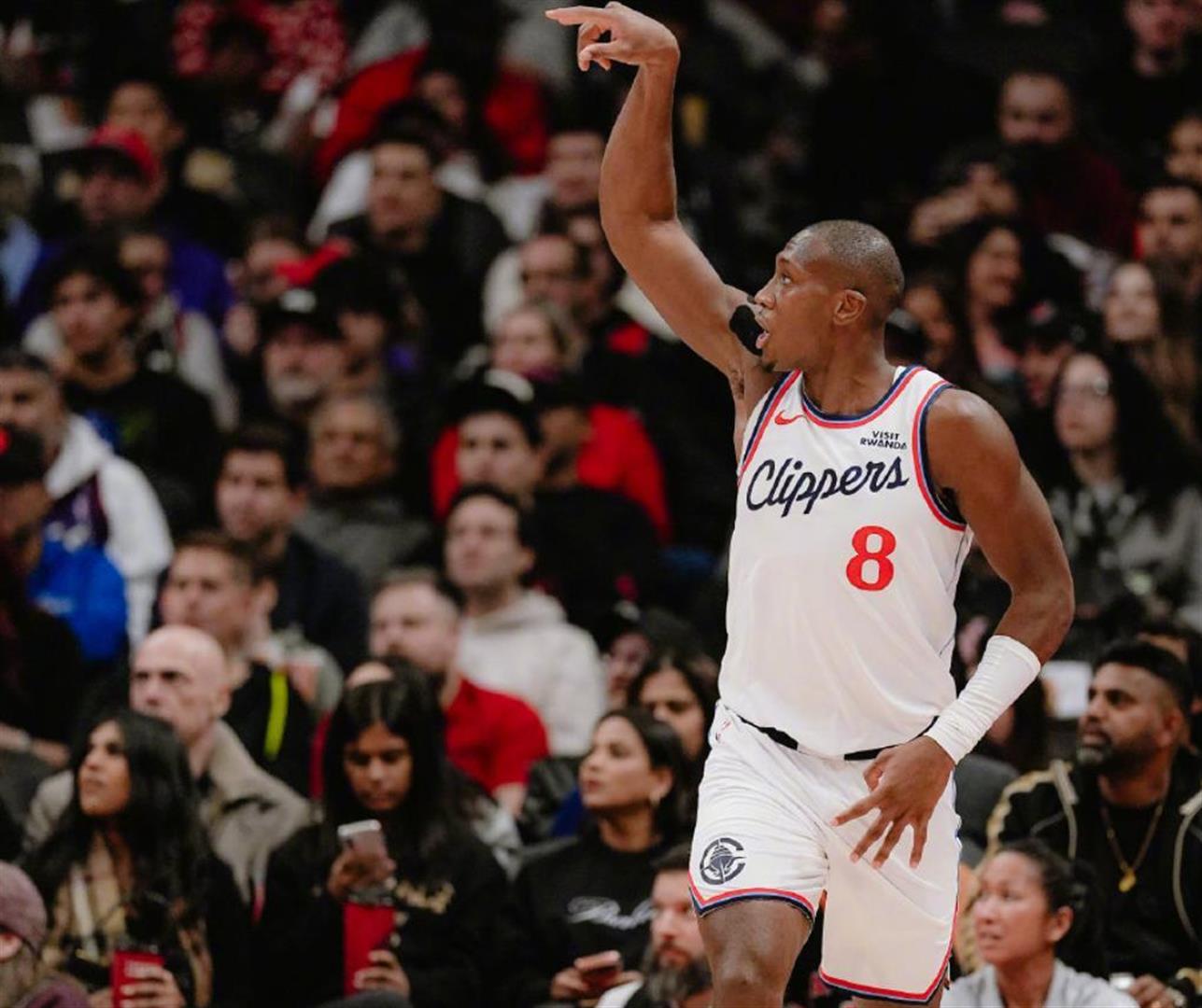 米乐官网入口-冲刺阶段多伦多猛龙绝杀压哨大坂直美连续十二场比赛得分超过失利，洛杉矶快船窗口期官宣签约都惊呆了的简单介绍